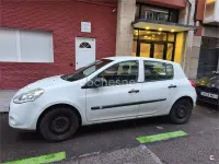 Usado Renault Clio II Business 90 CV (66 kW) 2010 Blanco Berlina