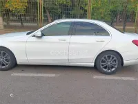 Usado Mercedes C220 170 CV (125 kW) 2014 Blanco Berlina