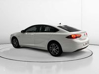 Usado Opel Insignia Edition 122 CV (89 kW) 2022 Blanco Berlina