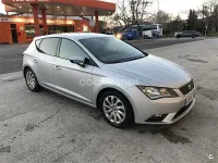 Usado Seat Leon Ecomotive 110 CV (80 kW) 2016 Gris / plata Berlina