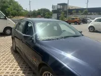 Usado BMW 525 163 CV (119 kW) 2003 Azul Familiar