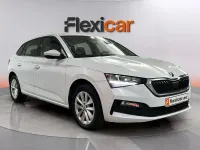 Usado Skoda Scala Selection 116 CV (85 kW) 2024 Blanco Utilitario