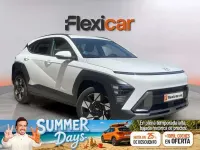 Usado Hyundai Kona 105 CV (77 kW) 2024 Blanco SUV