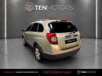 Usado Chevrolet Captiva 150 CV (110 kW) 2010 Gris / plata SUV