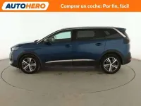 Usado Peugeot 5008 Allure 131 CV (96 kW) 2023 Verde SUV