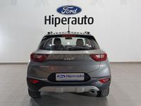 Usado Kia Stonic 84 CV (61 kW) 2023 Gris / plata SUV