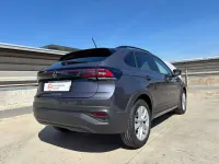 Usado VW Taigo Life 110 CV (80 kW) 2023 Gris SUV