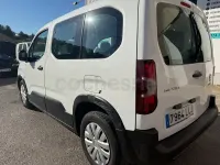Usado Peugeot Rifter Active 100 CV (73 kW) 2021 Blanco Monovolumen