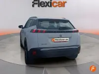Usado Peugeot 2008 Allure 100 CV (73 kW) 2020 Blanco SUV