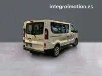 Usado Renault Trafic 110 CV (80 kW) 2024 Blanco Monovolumen