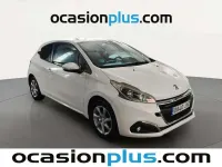 Usado Peugeot 208 Active 68 CV (50 kW) 2015 Blanco Utilitario
