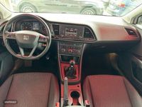 Usado Seat Leon Style 150 CV (110 kW) 2015 Blanco Berlina