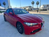 Usado Alfa Romeo Giulia 136 CV (100 kW) 2018 Rojo Berlina