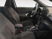 Usado Toyota Yaris Cross Active 116 CV (85 kW) 2022 Blanco SUV