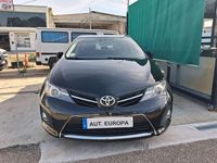 Usado Toyota Auris 124 CV (91 kW) 2015 Negro Utilitario