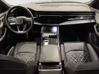 Usado Audi Q8 340 CV (250 kW) 2024 Gris/plata SUV