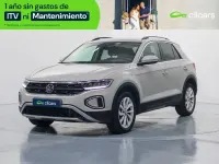 Usado VW T-Roc Life 150 CV (110 kW) 2023 Beige SUV