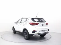 Usado MG ZS Luxury 106 CV (77 kW) 2025 Blanco SUV
