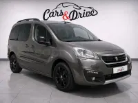 Usado Peugeot Partner Tepee Outdoor 100 CV (73 kW) 2017 Marrón Monovolumen