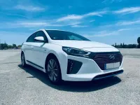 Usado Hyundai Ioniq 141 CV (103 kW) 2019 Blanco Utilitario