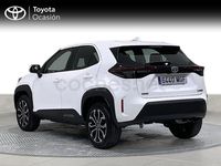 Usado Toyota Yaris Cross Active 116 CV (85 kW) 2023 Blanco SUV