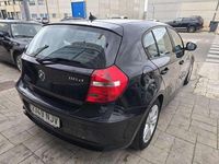 Usado BMW 116 116 CV (85 kW) 2011 Negro Utilitario