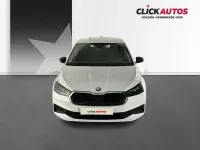 Usado Skoda Fabia Essence 80 CV (58 kW) 2025 Blanco Utilitario