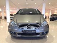 Usado Mercedes A200 Avantgarde 140 CV (102 kW) 2005 Gray Berlina