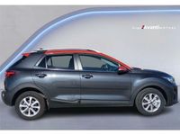 Usado Kia Stonic 84 CV (61 kW) 2019 Gris SUV