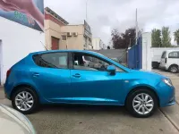 Usado Seat Ibiza FR 105 CV (77 kW) 2014 Azul Berlina