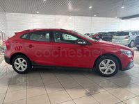 Usado Volvo V40 CC 150 CV (110 kW) 2018 Rojo Familiar