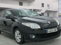 Usado Renault Mégane Dynamique 115 CV (84 kW) 2012 Negro Berlina
