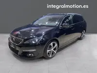 Usado Peugeot 308 GT-line 130 CV (95 kW) 2019 Negro Berlina