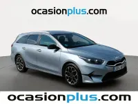 Usado Kia Ceed Style 100 CV (73 kW) 2025 Gris Utilitario