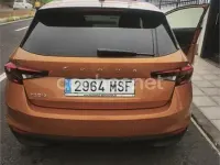 Usado Skoda Fabia Ambition 110 CV (80 kW) 2022 Naranja Utilitario