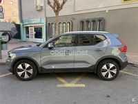 Usado Volvo XC40 Momentum 150 CV (110 kW) 2020 Gris / plata SUV