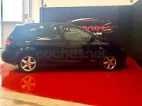 Usado Seat Altea XL Style 105 CV (77 kW) 2011 Negro Monovolumen