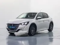 Usado Peugeot e-208 Allure 100 kW (136 CV) 2021 Blanco Utilitario