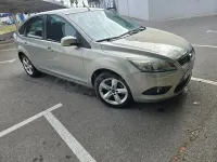 Używany Ford Focus Titanium 109 KM (80 kW) 2011 Beżowy Sedan/Limuzyna