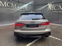 Usado Audi RS6 600 CV (441 kW) 2020 Gris Familiar