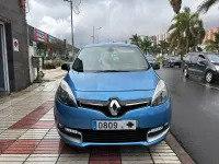 Usado Renault Scénic Intens 130 CV (95 kW) 2016 Azul Monovolumen
