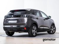 Usado Peugeot 3008 Allure 225 CV (165 kW) 2022 Gris platino SUV