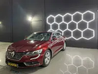 Usado Renault Talisman Zen 131 CV (96 kW) 2018 Rojo Berlina