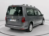 Usado VW Caddy Trendline 102 CV (75 kW) 2019 Gris / plata Monovolumen