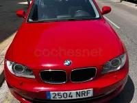 Usado BMW 116 122 CV (89 kW) 2011 Rojo Utilitario