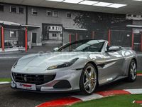 Usado Ferrari Portofino 600 CV (441 kW) 2023 Gris / plata Descapotable