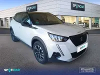 Usado Peugeot 2008 GT 131 CV (96 kW) 2021 Blanco SUV