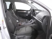 Usado Skoda Karoq Selection 116 CV (85 kW) 2025 Blanco SUV