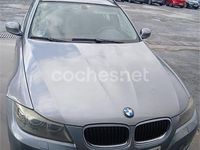 Usado BMW 318 129 CV (94 kW) 2008 Gris / plata Familiar