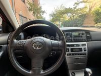 Usado Toyota Corolla Terra 110 CV (80 kW) 2004 Rojo Berlina